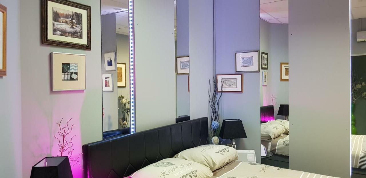 Charming Design Apartment In The Heart Of Лейден Экстерьер фото